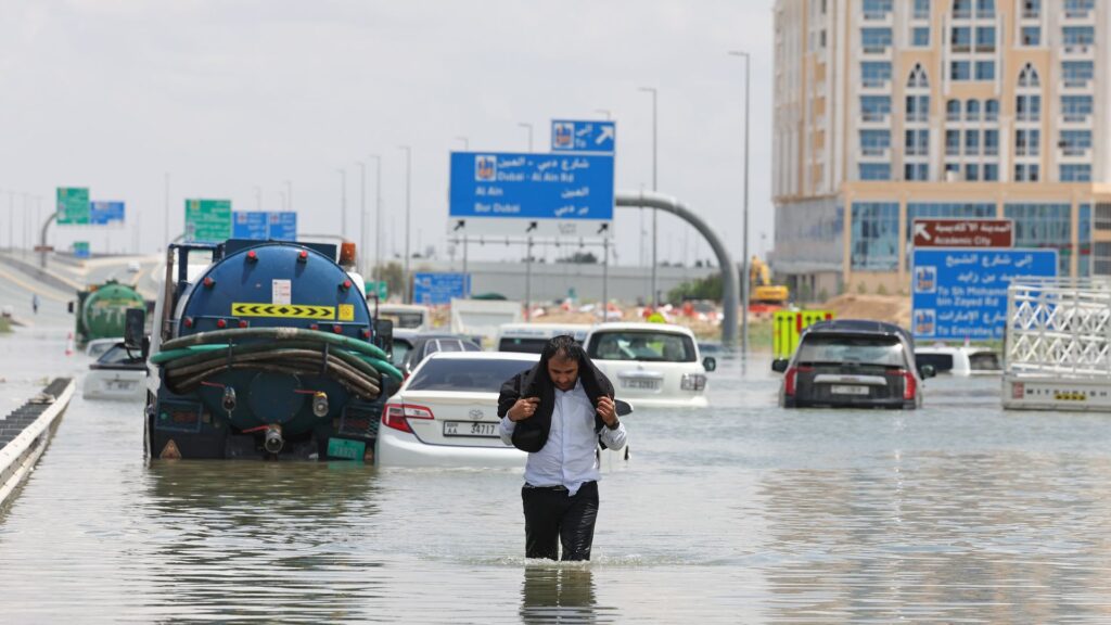 Dubai, Kuraklıkla Mücadelede Yapay Yağmur Teknolojisini Kullanıyor