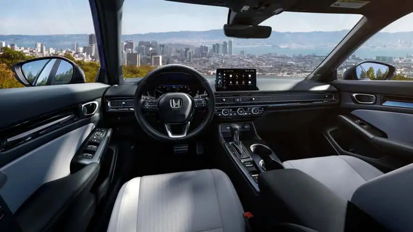 2025 Honda Civic: Refreshed Design and Hybrid Power System