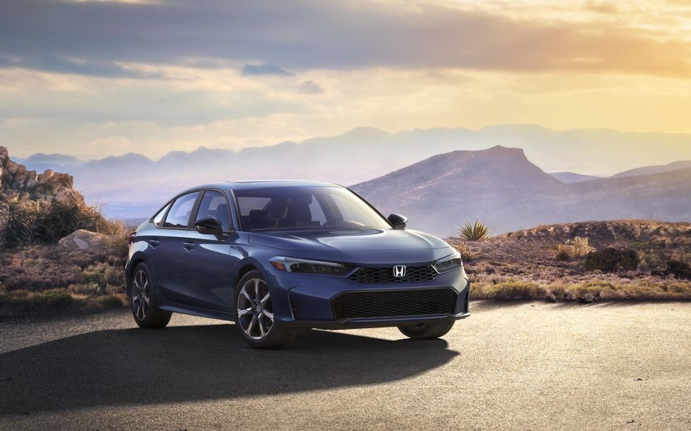 2025 Honda Civic: Refreshed Design and Hybrid Power System