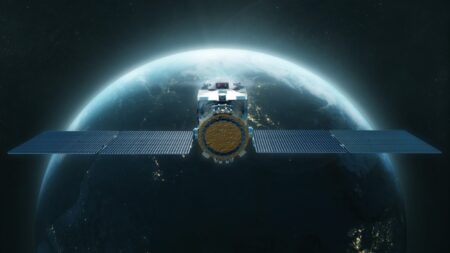 11 Metre Uzunluğunda Uzay Çöpüne Müdahale: Astroscale'in Yörüngeden Temizleme Operasyonu