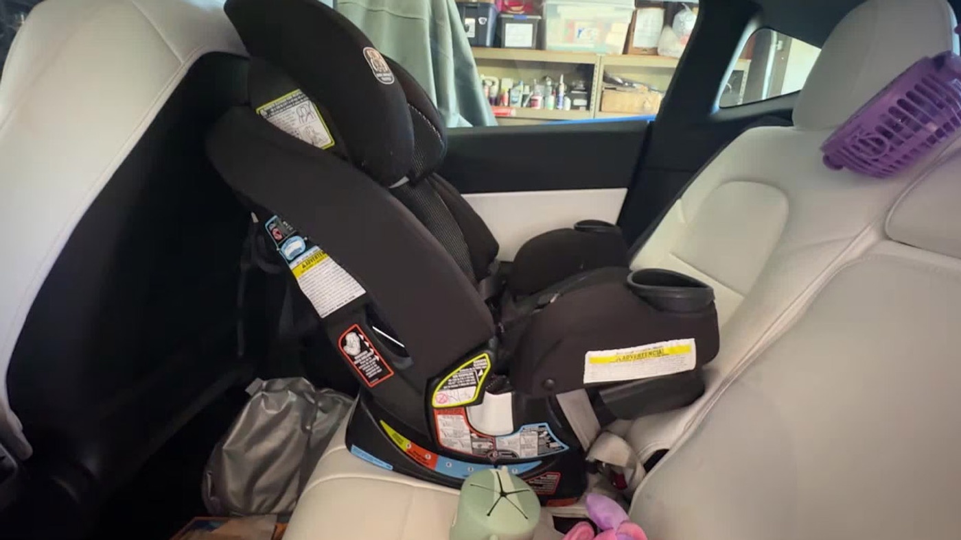Baby Trapped in a Tesla Model Y with a Drained Battery Rescued