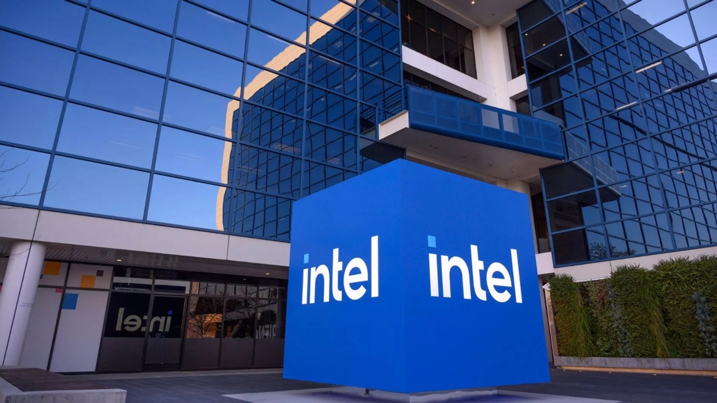 Intel Renews Strategy with Sale of Arm Holdings Shares